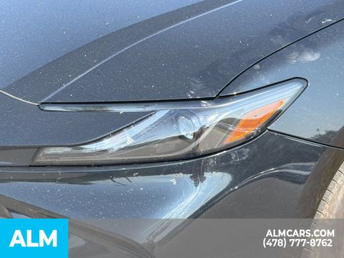 Used 2025 Toyota Camry LE FWD image 9