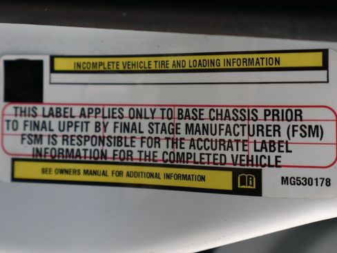Used 2021 RAM 5500 Tradesman w/ Chrome Appearance Group RWD image 50