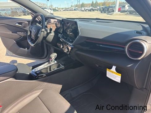 New 2026 Chevrolet Trax RS FWD image 22