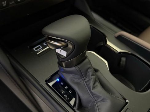 New 2025 Lexus ES 350 w/ Premium Package image 17