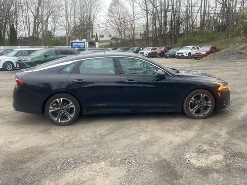 Used 2022 Kia K5 EX image 9