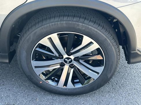New 2026 Mitsubishi Outlander Sport SE AWD/4WD image 12