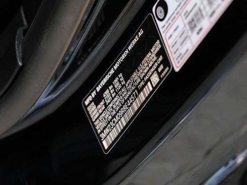 Used 2024 BMW 230i Coupe w/ Convenience Package RWD image 54
