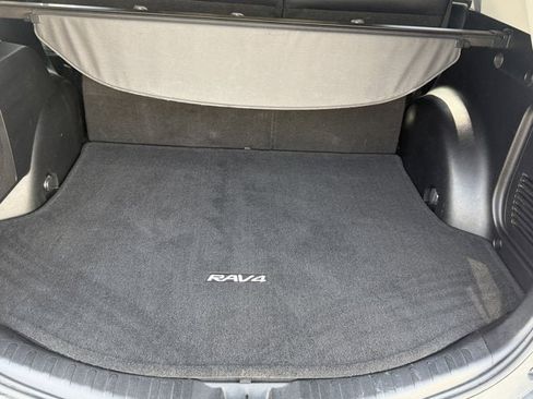 Used 2013 Toyota RAV4 Limited image 8