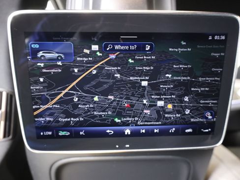 Used 2023 Mercedes-Benz EQS 580 4MATIC SUV image 33