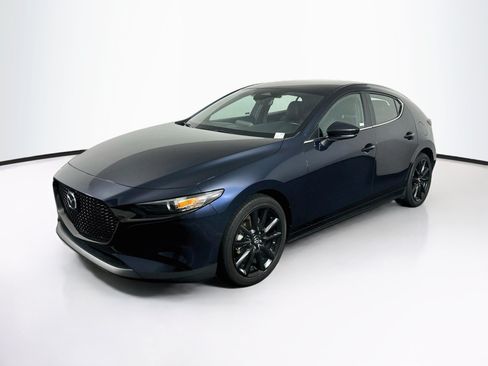 Used 2025 MAZDA MAZDA3 s Sport FWD image 3