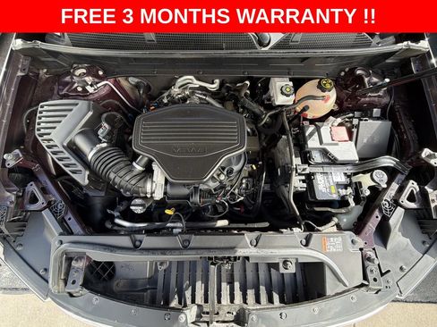 Used 2021 GMC Acadia SLT w/ LPO, Floor Liner Package AWD/4WD image 11
