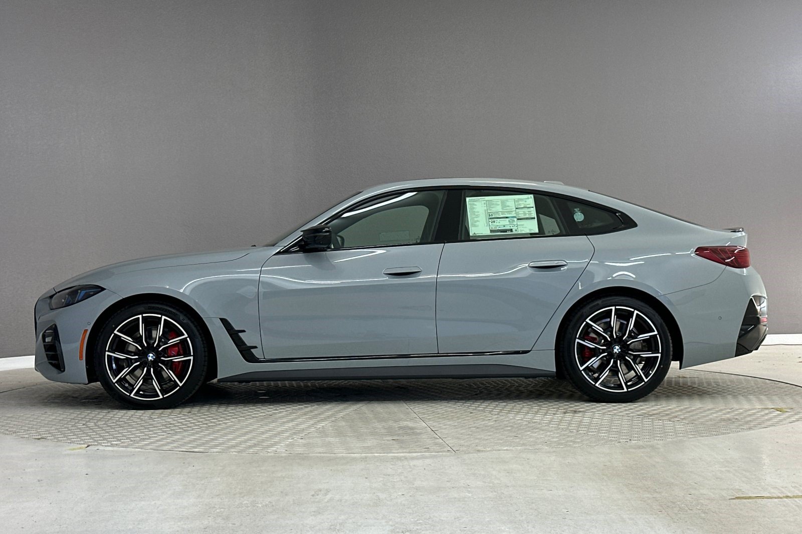 New 2026 BMW M440i w/ Premium Package RWD image 2