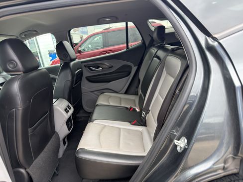 Used 2020 GMC Terrain SLT AWD/4WD image 4