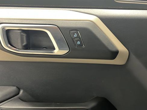 Used 2025 Ford Bronco Big Bend image 22
