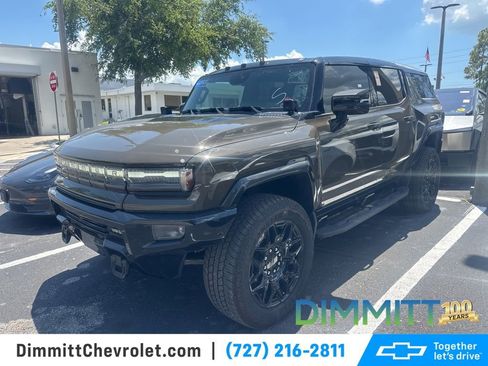 Used 2025 GMC Hummer EV 2X AWD/4WD image 1