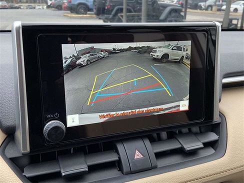 Certified 2025 Toyota RAV4 XLE w/ Convenience Package image 27