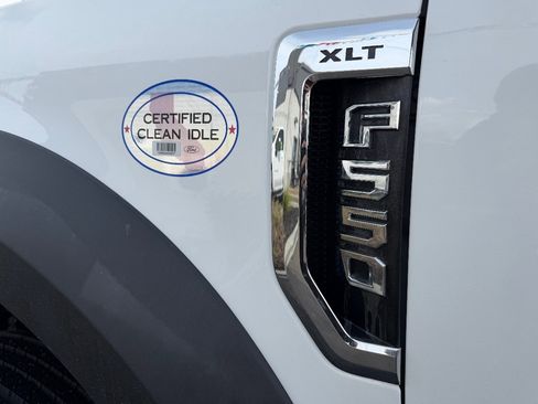 Used 2021 Ford F550 4x4 Crew Cab Super Duty image 30