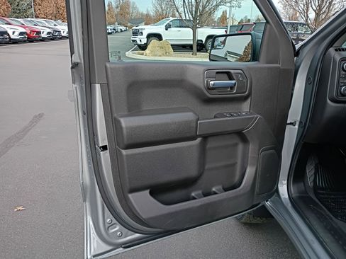 New 2026 Chevrolet Silverado 1500 Custom Trail Boss w/ Dark Appearance Package image 30