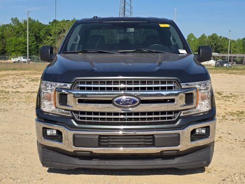 Used 2018 Ford F150 XLT w/ Equipment Group 301A Mid image 4