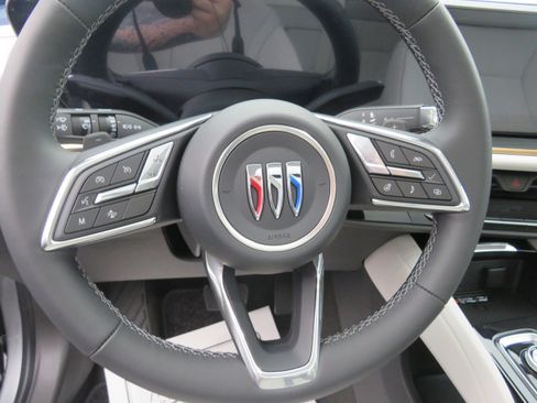 New 2026 Buick Envision Avenir image 14