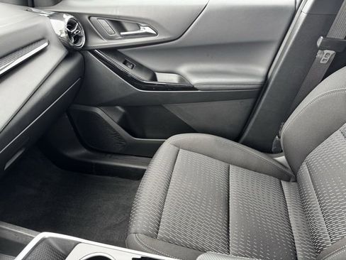 Certified 2025 Chevrolet Equinox LT image 21