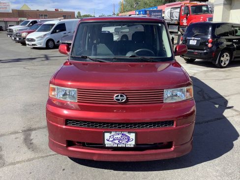 Used 2006 Scion xB FWD image 6