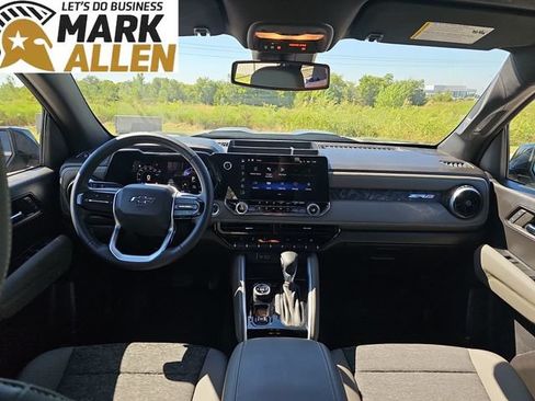Used 2024 Chevrolet Colorado ZR2 AWD/4WD image 20