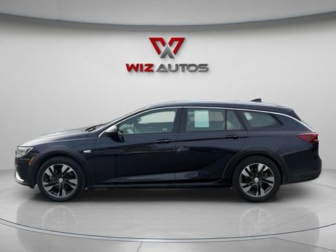 Used 2018 Buick Regal Essence w/ Driver Confidence Package #1 image 6
