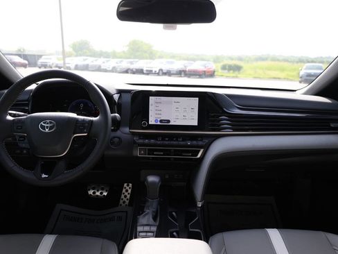 Used 2026 Toyota Camry SE FWD image 14