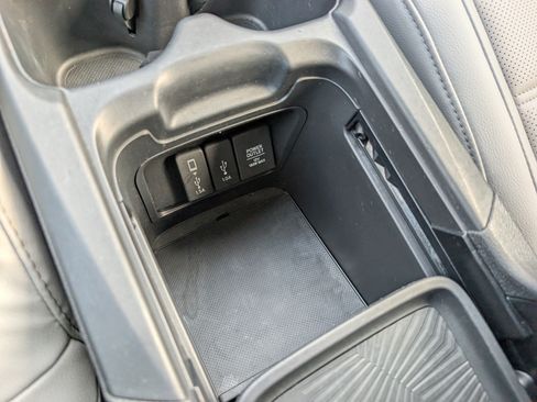 Used 2017 Honda CR-V Touring image 23