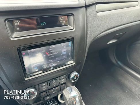 Used 2012 Ford Fusion SEL image 11