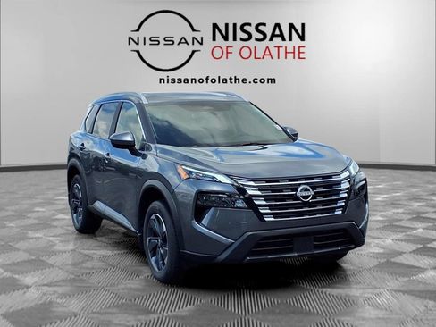 Used 2026 Nissan Rogue SV w/ SV Premium Package FWD image 31