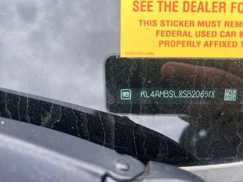 Used 2025 Buick Encore GX Preferred FWD image 5