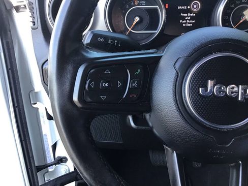 Used 2021 Jeep Wrangler Unlimited Sport AWD/4WD image 18