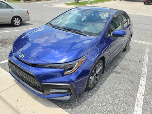 Used 2021 Toyota Corolla SE FWD image 1