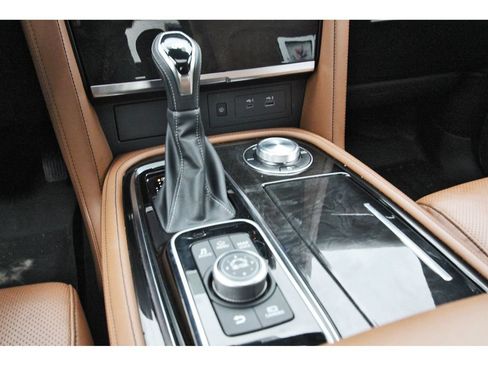 Used 2024 INFINITI QX80 Sensory AWD/4WD image 29