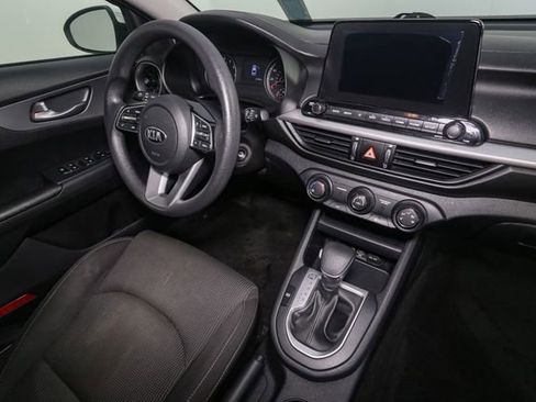 Used 2020 Kia Forte LXS FWD image 16