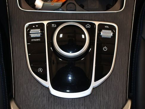 Used 2021 Mercedes-Benz C 300 4MATIC Sedan image 36