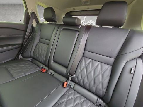 New 2026 Nissan Rogue Platinum AWD/4WD image 22