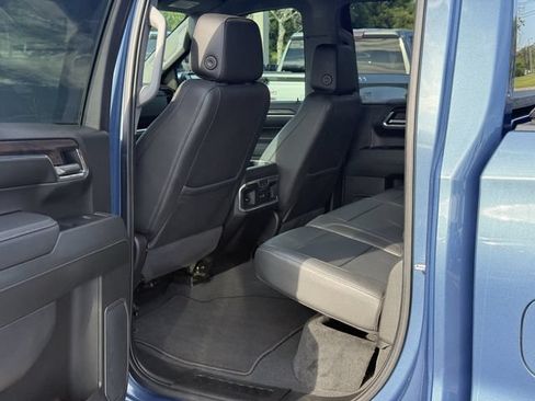 Used 2024 GMC Sierra 1500 SLT w/ SLT Premium Plus Package AWD/4WD image 29