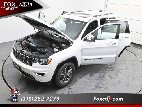 Used 2019 Jeep Grand Cherokee Limited image 34