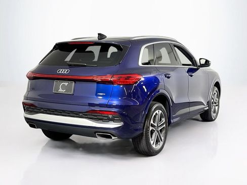 Used 2025 Audi Q5 Premium w/ Convenience Package AWD/4WD image 5
