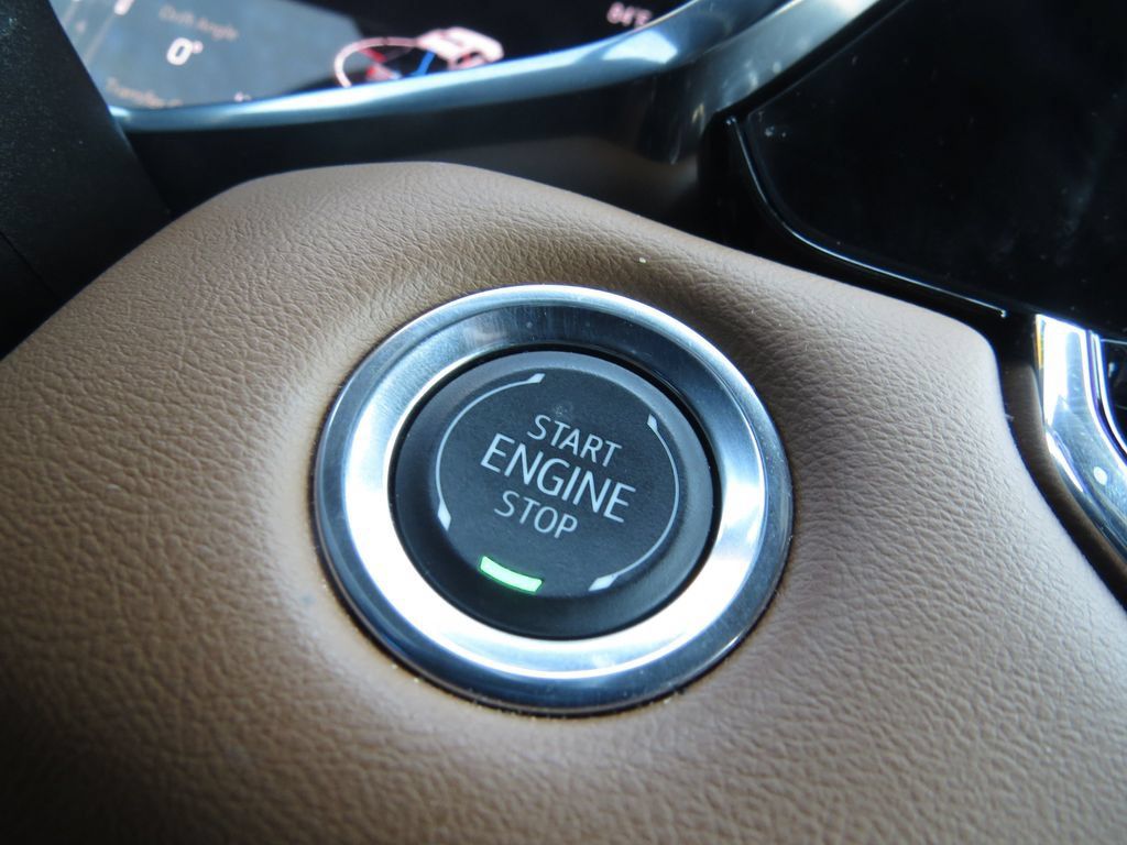 Certified 2026 GMC Canyon AT4 w/ AT4 Premium Package AWD/4WD image 24