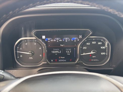 Used 2023 GMC Sierra 3500 Denali w/ Technology Package image 19