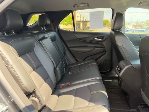 Used 2022 Chevrolet Equinox Premier image 16