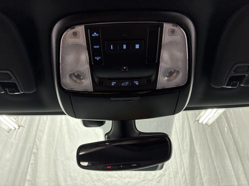 Certified 2025 Dodge Durango GT AWD/4WD image 23