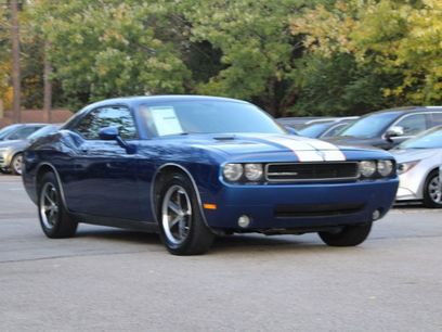 Used 2010 Dodge Challenger SE