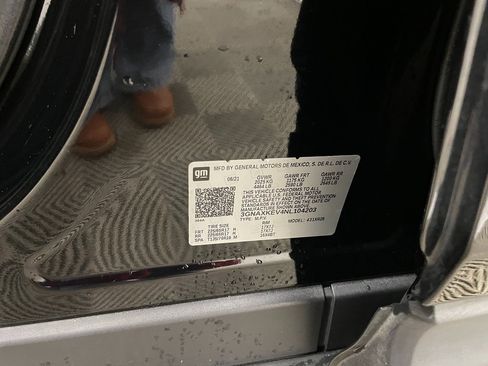 Used 2022 Chevrolet Equinox LT image 33