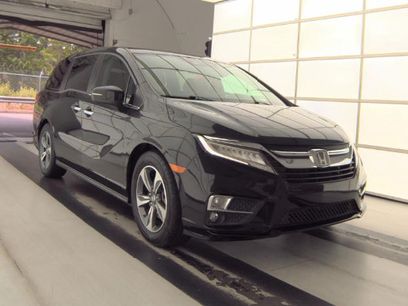 Used 2018 Honda Odyssey Touring