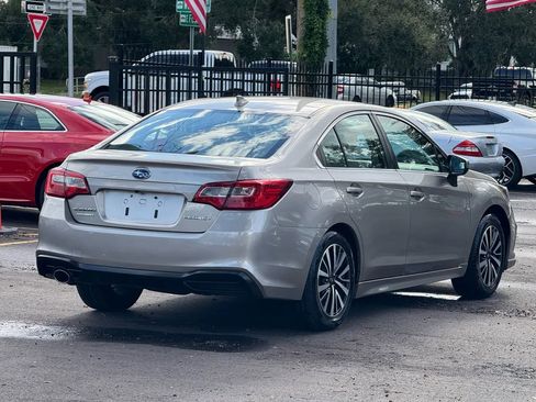 Used 2018 Subaru Legacy 2.5i Premium w/ Moonroof Package image 5