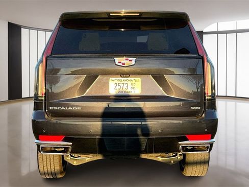 Certified 2023 Cadillac Escalade Premium Luxury w/ Performance Package image 4