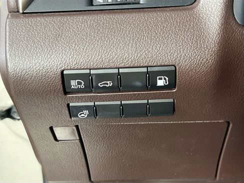 Used 2018 Lexus RX 450h AWD image 10