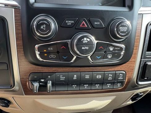 Used 2016 RAM 2500 Laramie image 22