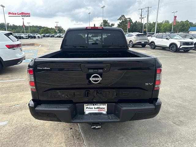 Used 2022 Nissan Frontier SV RWD image 6
